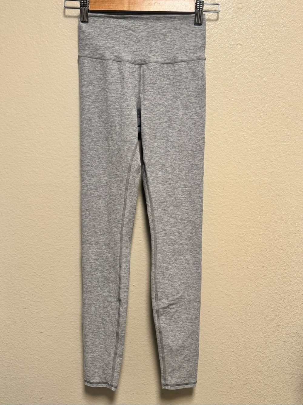 Alo Yoga Alosoft  High waist highlight leggings